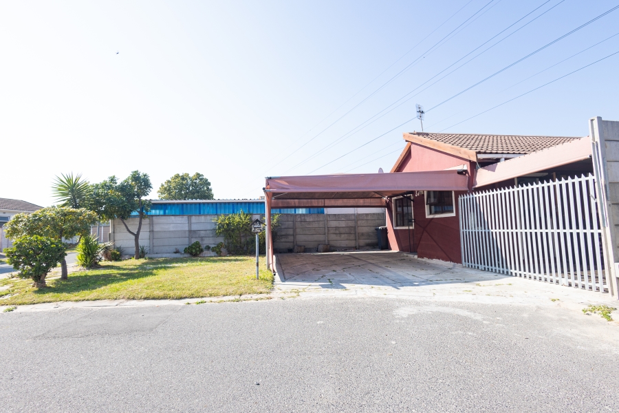 2 Bedroom Property for Sale in Highbury Park Western Cape